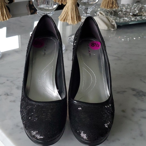 TAHARI PUMP - Picture 2 of 3